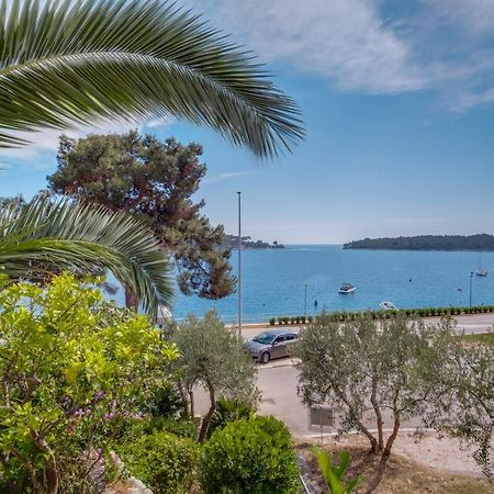 Apartments Villa Julija Mali Lošinj Екстериор снимка