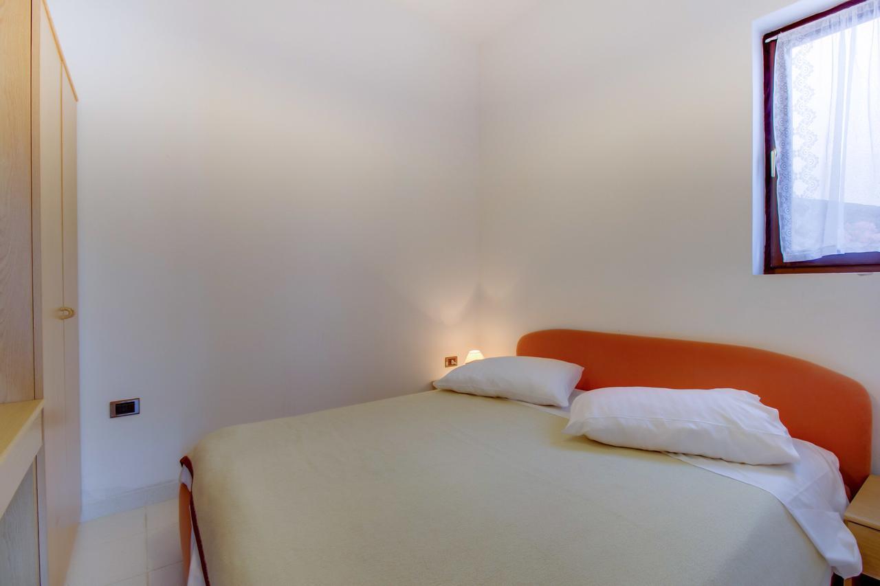 Apartments Villa Julija Mali Lošinj Екстериор снимка